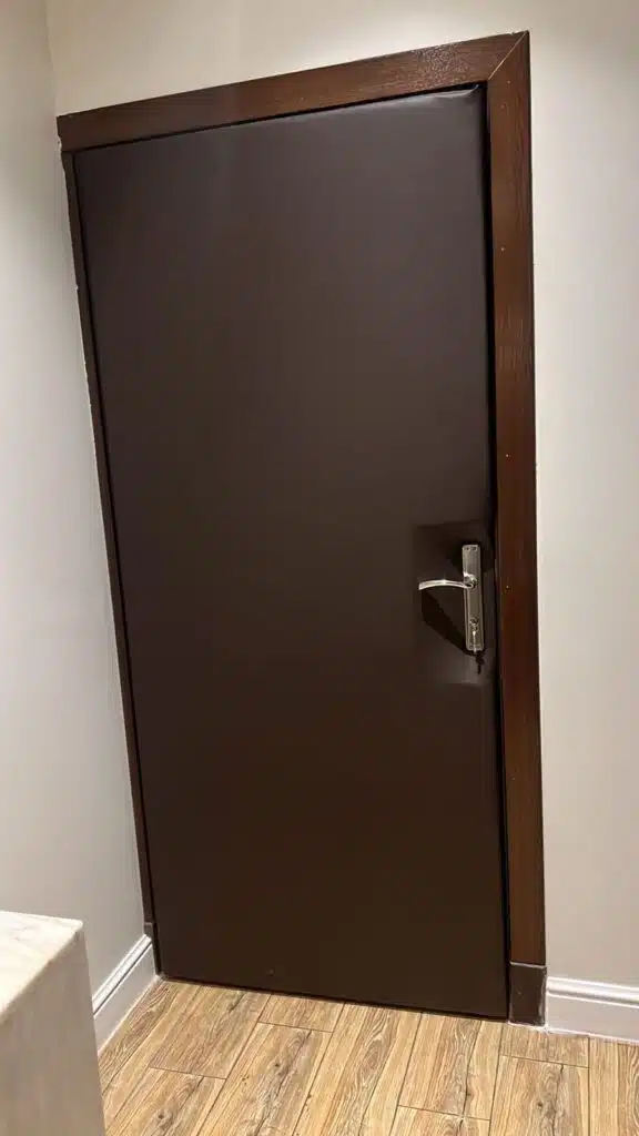 تركيب عازل صوت للباب الدمام